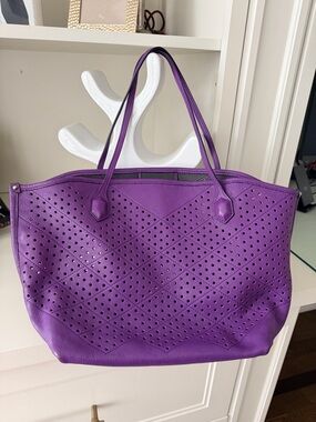 CORTO MOLTEDO Perforated Leather Purple Tote Purse Made Italy + W/Matching Pouch